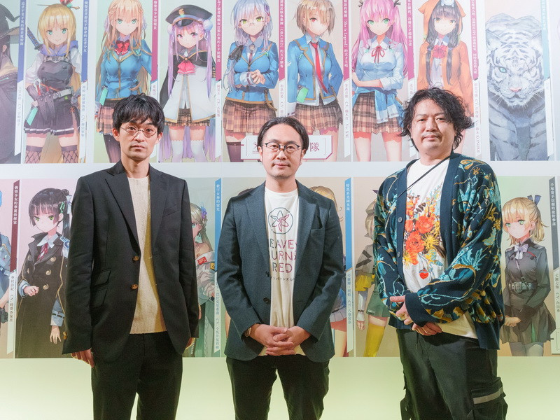 緋染天空製作者下田翔大(左) 、柿沼洋平(中)、繪師yuugen